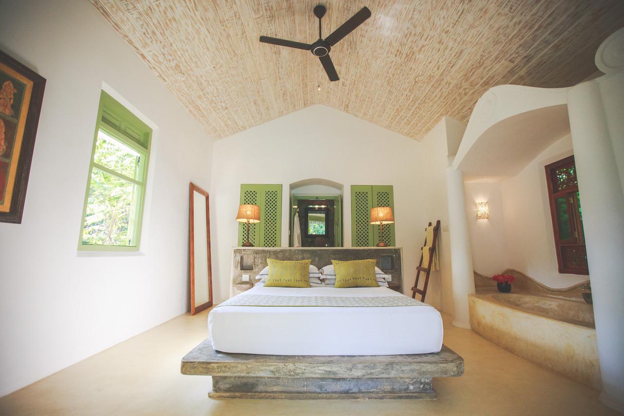 Karmel Villa Thalduwa Island - Five Bedroom Luxury Villa With Private Pool 아항가마 외부 사진