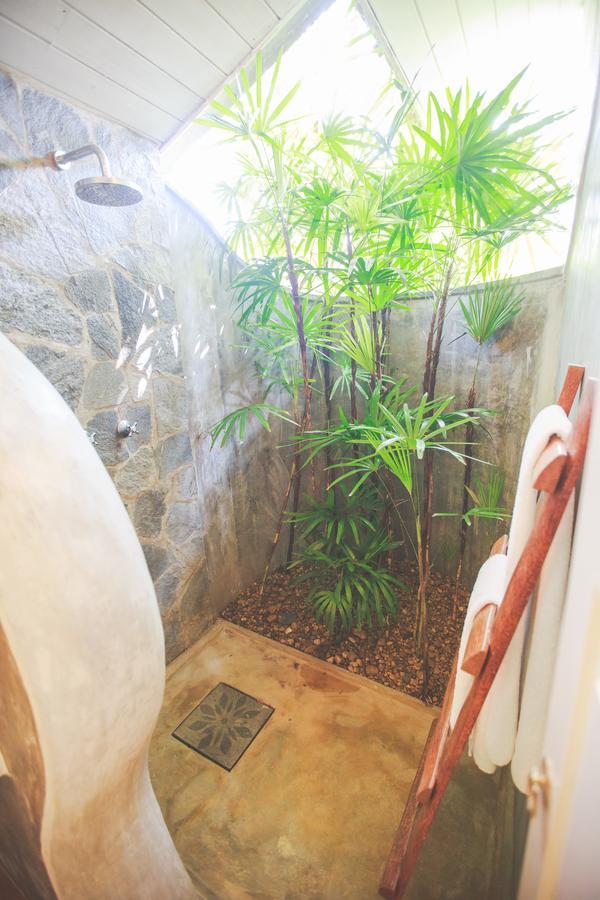 Karmel Villa Thalduwa Island - Five Bedroom Luxury Villa With Private Pool 아항가마 외부 사진
