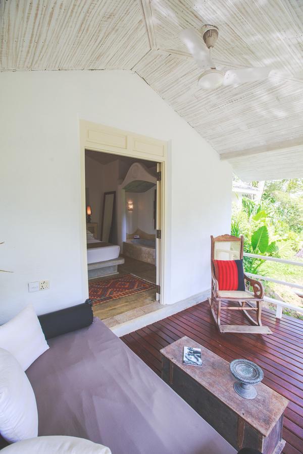 Karmel Villa Thalduwa Island - Five Bedroom Luxury Villa With Private Pool 아항가마 외부 사진